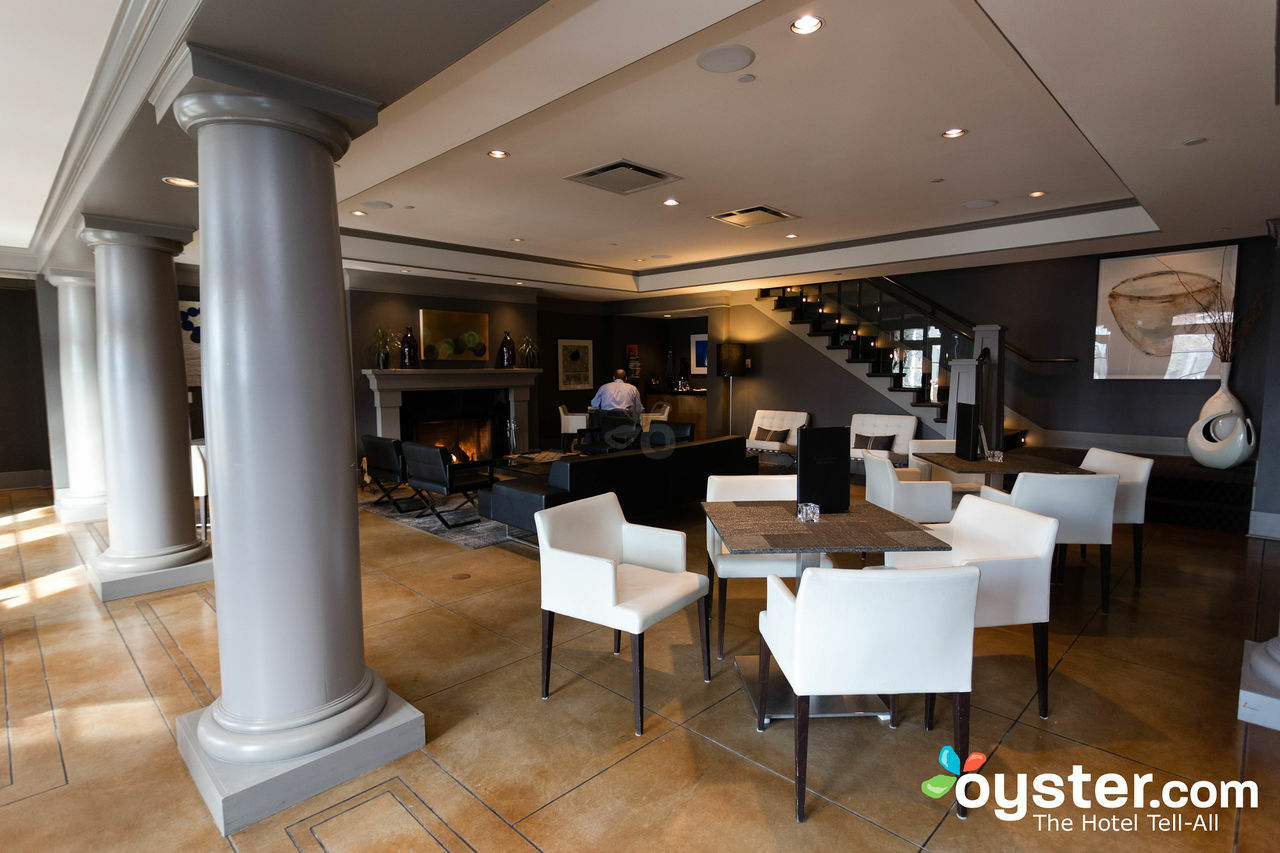 Hotel Arts Kensington Калґарі Екстер'єр фото